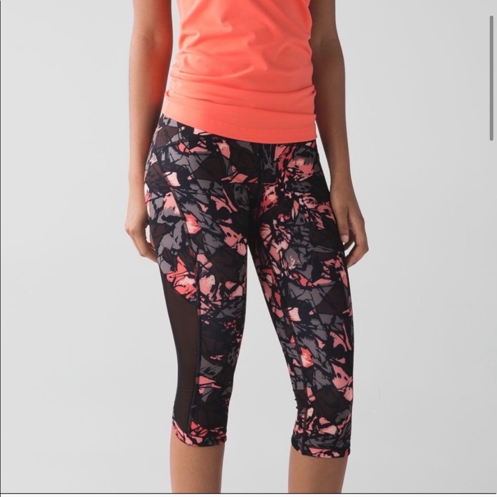 LULULEMON | Sun Runner Pink Floral Crop Leggings 4